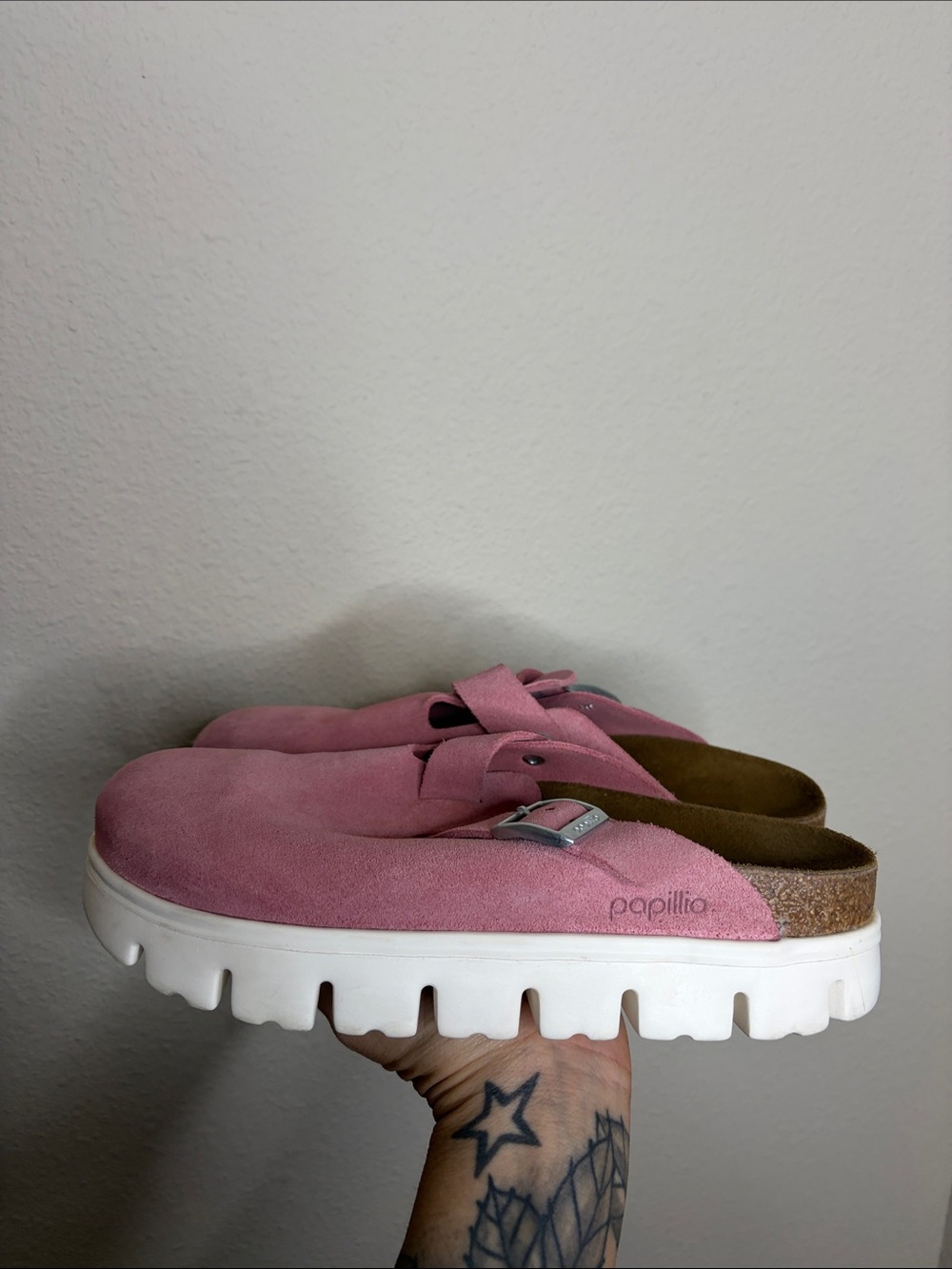 Birkenstock Papillio | Boston Chunky Suede Clogs in Candy Pink Size 9 - Picture 4 of 7